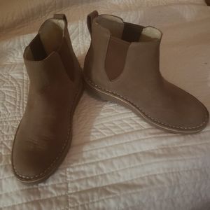 LL Bean Leather Chelsea Boots